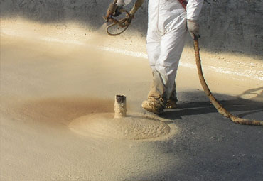 What are the benefits to spray foam roofing in ?